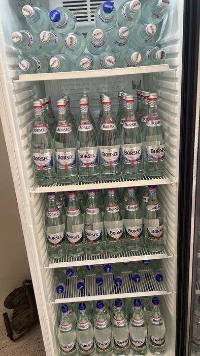 Vitrine Frigorifice de închiriat