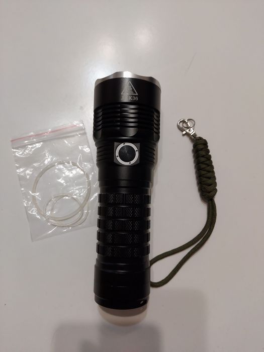 Продам фонарь JKK36