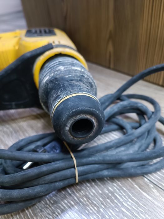 DEWALT D25481K-QS Къртач Перфоратор