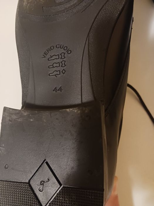 Български официални мъжки обувки