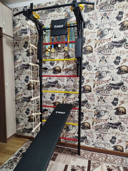 Продам шведскую стенку.