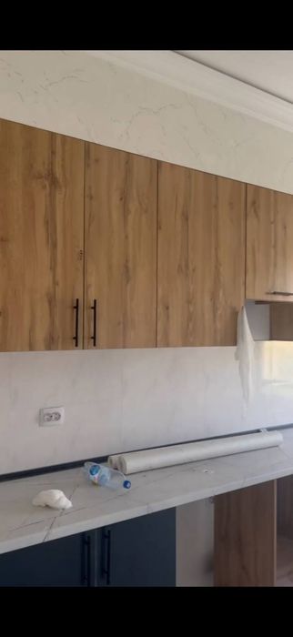 Humsonda srochna do'm sotiladi