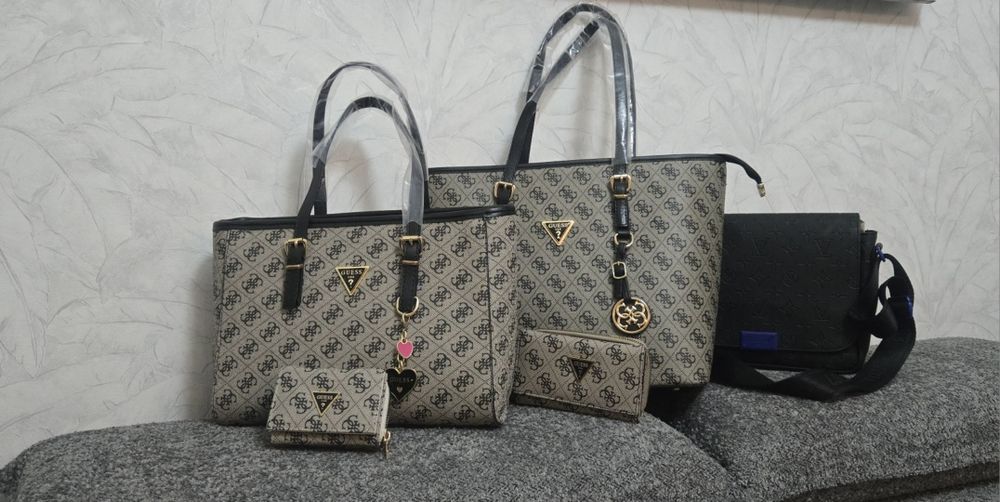 Guess, Karl, LV,  чанти и портмоне