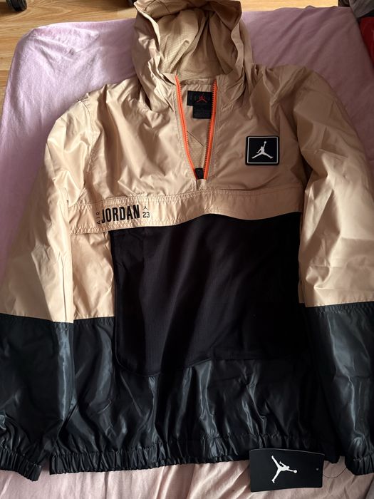 Горнище на Jordan