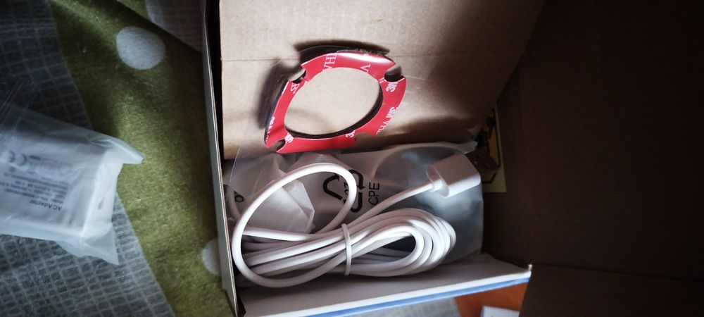 Камери  AOQEE 2k WiFi  за видеонаблюдение за външна/вътрешна употреба