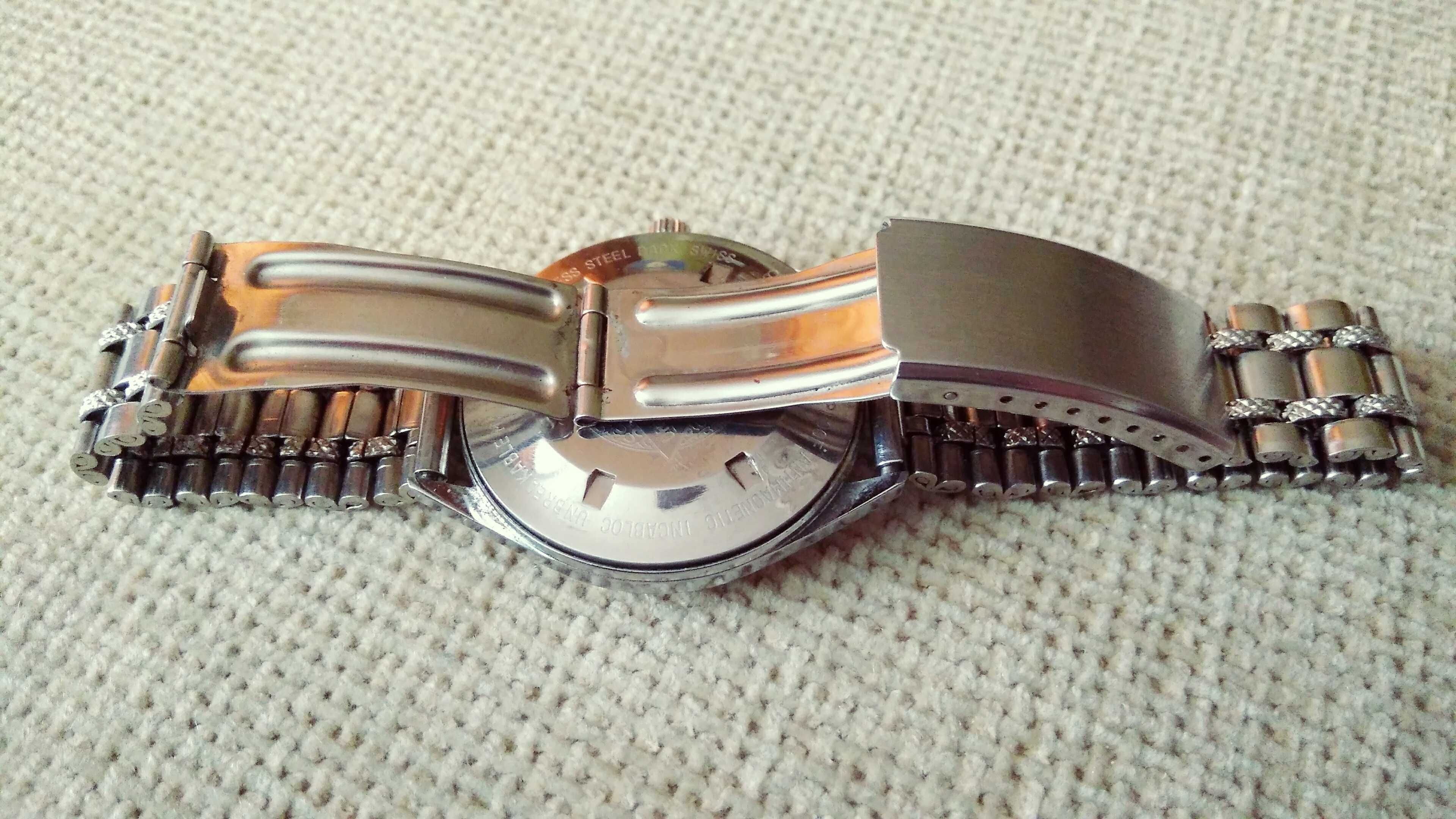Луксозен мъжки ръчен часовник ATLANTIC Worldmaster Swiss.