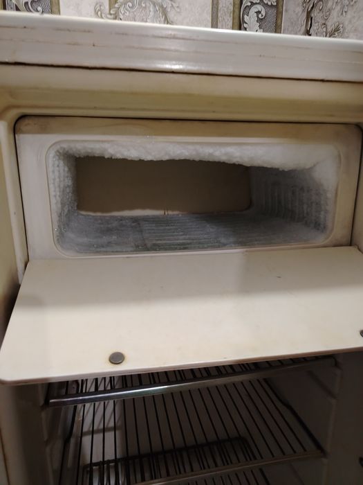 Бирюса Холодильник сатылады