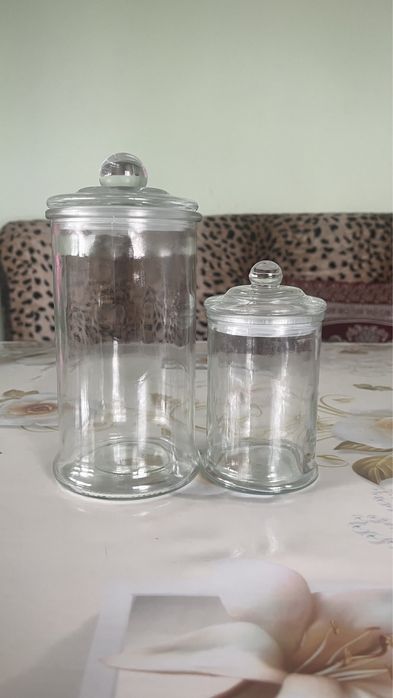 Стеклянная банка