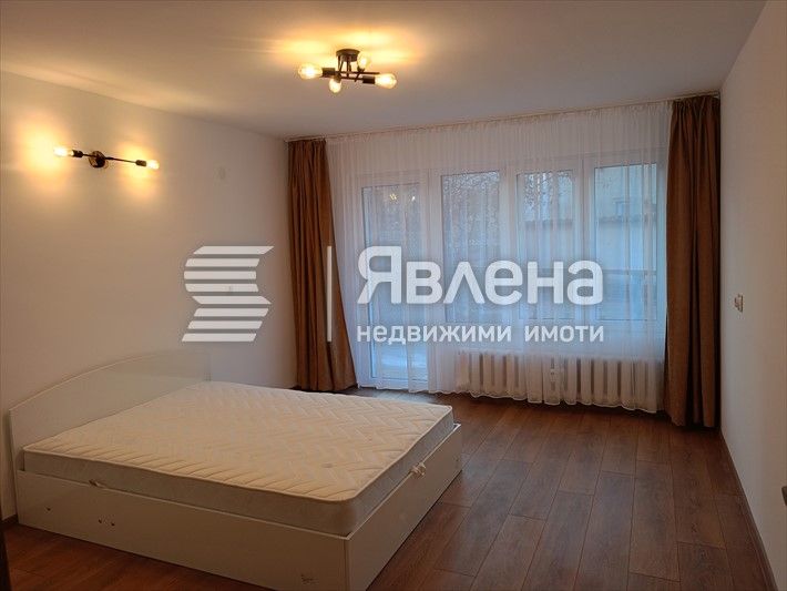 Нов двустаен имот, до парк Гео Милев