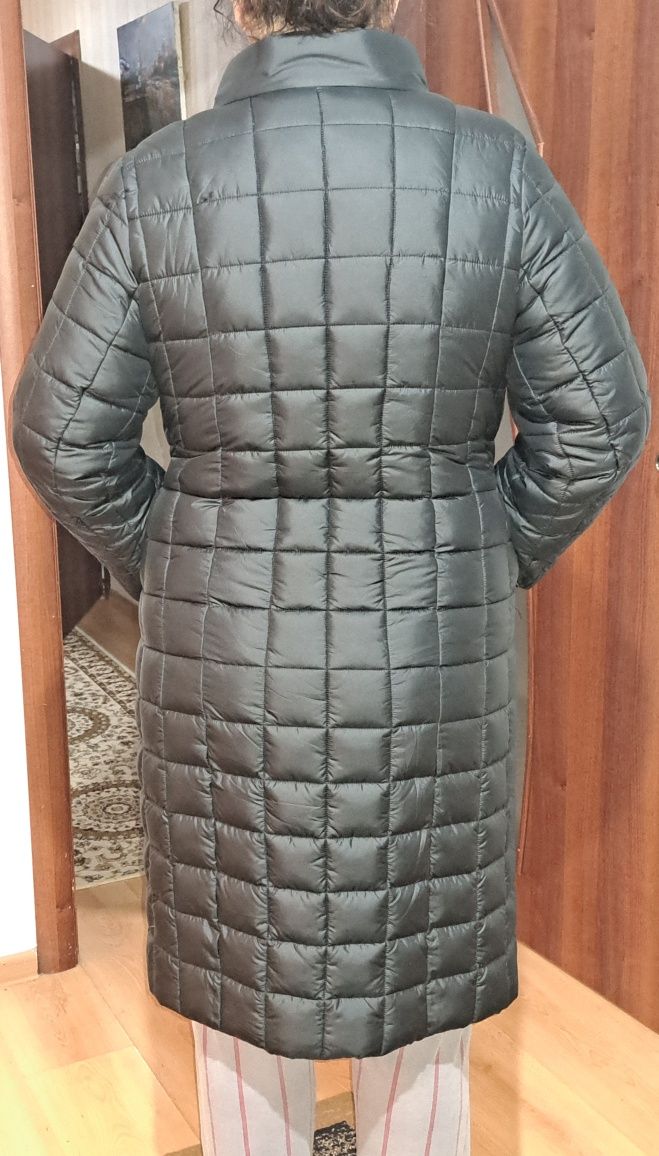Пальто  женское стеганое 28000 тенге