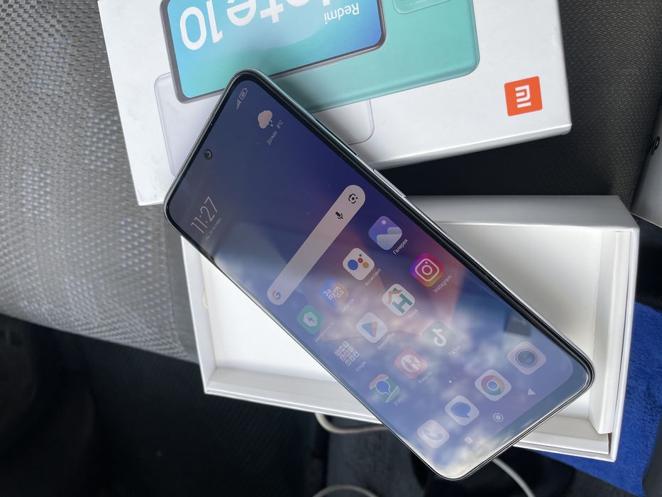 Продам смартфон Redmi Note 10 в отличном состоянии
