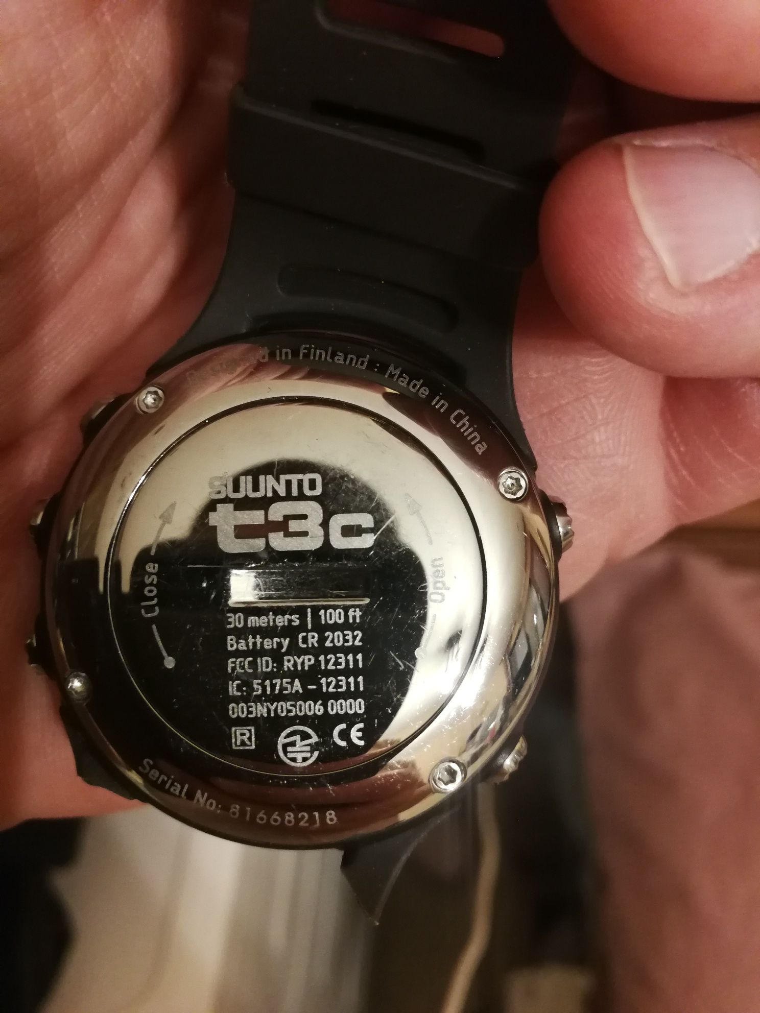 Часовник Suunto t3c