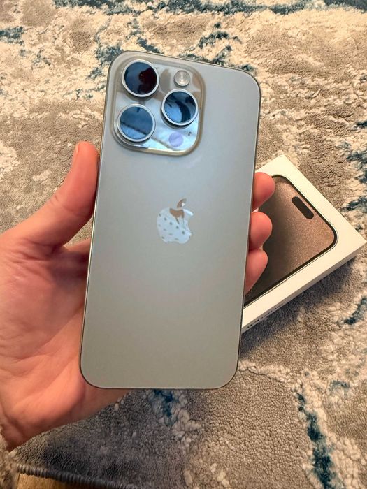 Iphone 15 Pro Titanium 128 - Garantie mai 2026