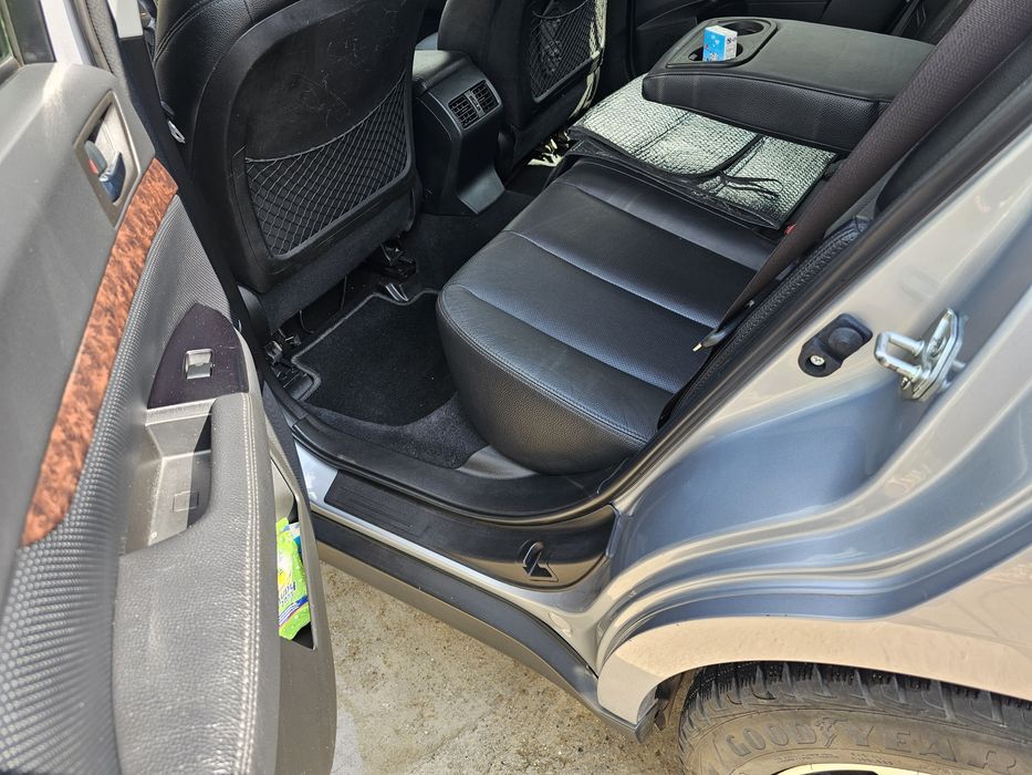 Subaru Outback 3.6 lpg