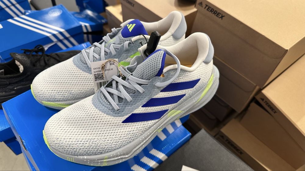 Adidas Supernova Stride M original , noi ( marime 46 )