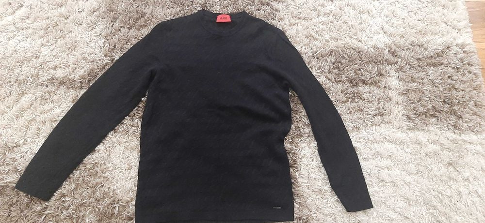 Pulover barbati HUGO BOSS marimea L-5 lei transportul