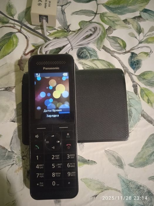 Продам радиотелефон