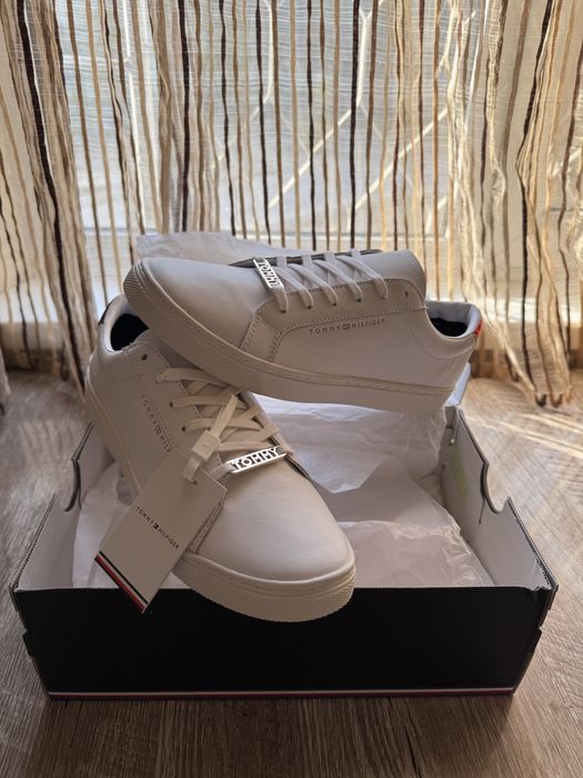 Кроссовки Tommy Hilfiger