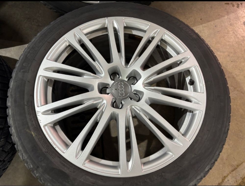 4бр оригинални 20 ки Ауди Audi А8 5х112 ет37 9ж  с зимни гуми 255/45