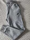 Nike Tech Fleece XS