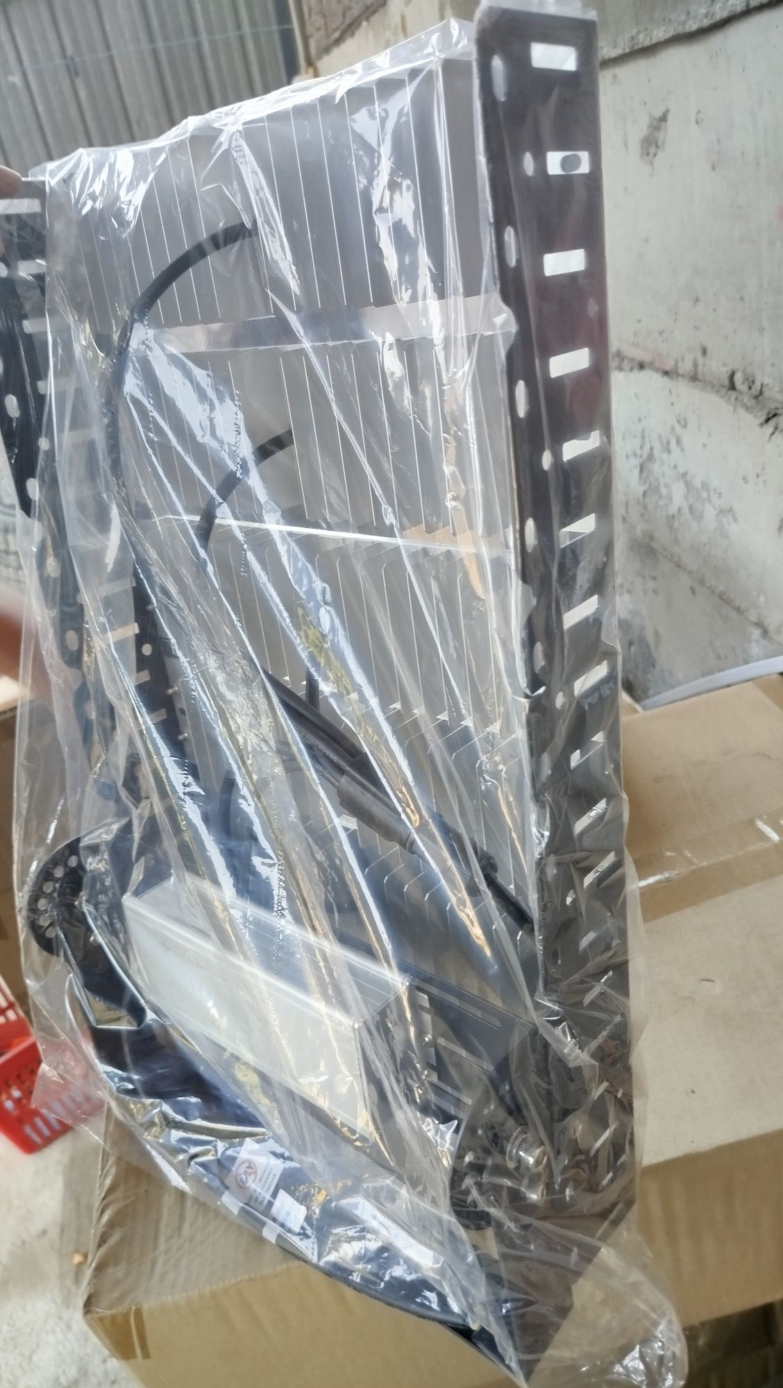 Прожектор Floodlight Fludlight 200Ватт
