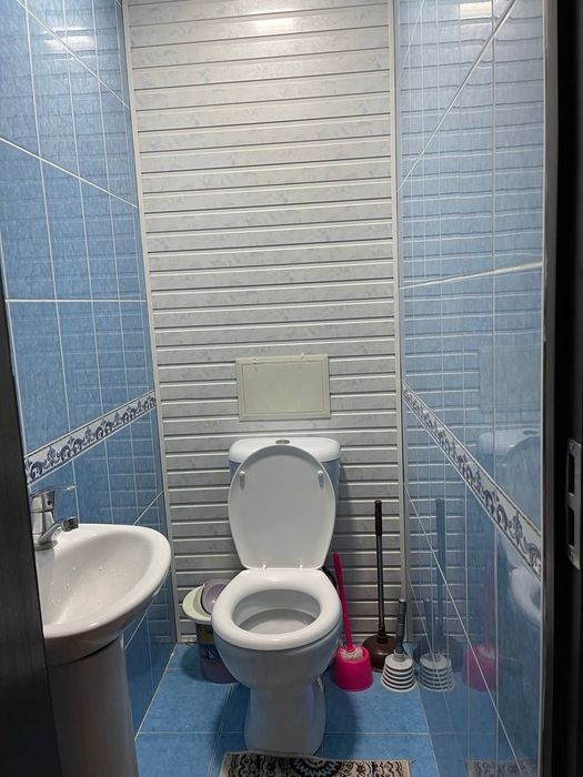 1в2х переделанная 77серия кирпич можно под тихий офис