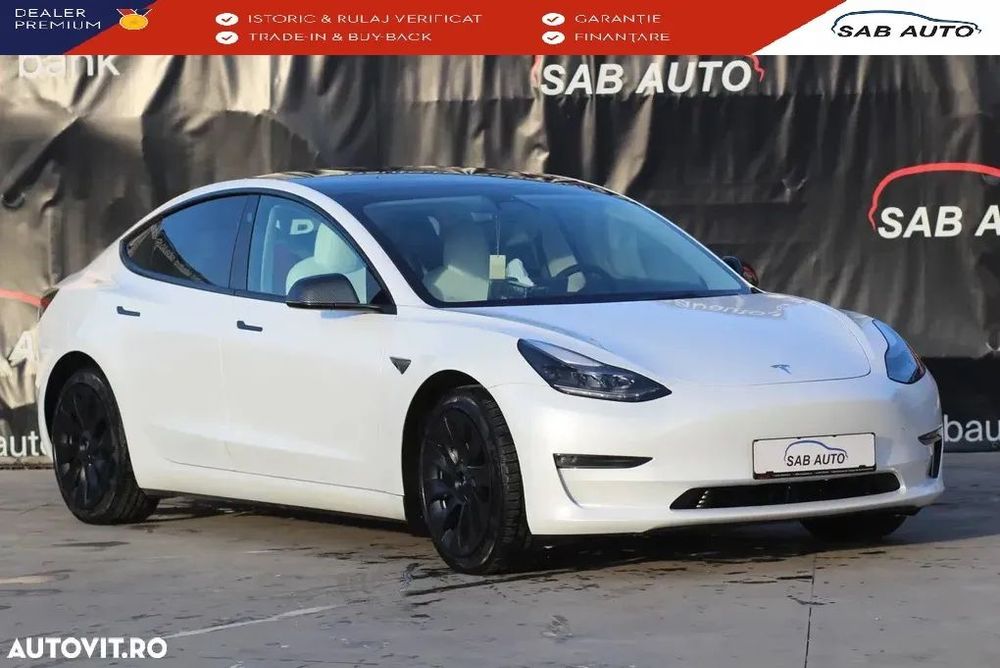 Tesla Model 3 Posibilitate rate,leasing persoane juridice,fizice avans 0 30%