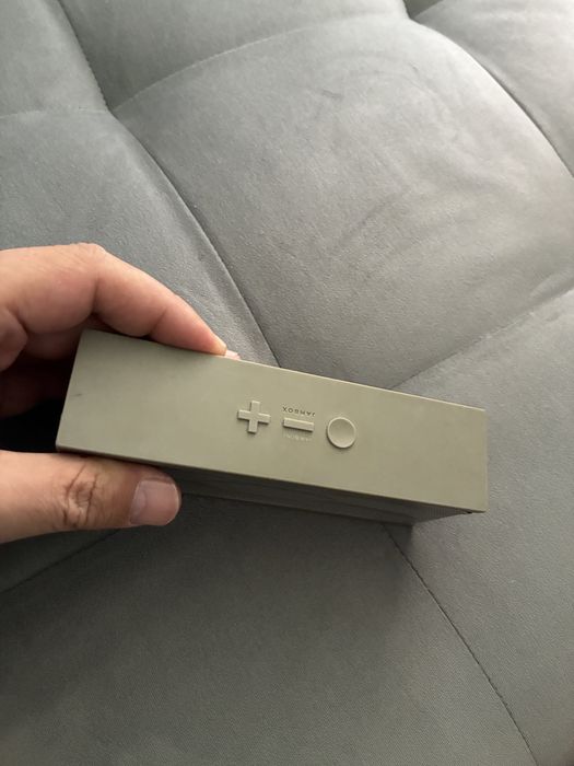 Колонка Jawbone Jambox
