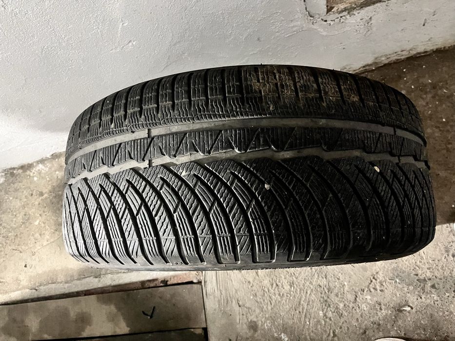 Anvelope  de iarna Runflat Michelin