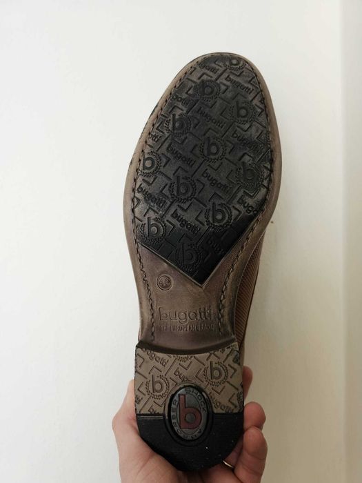 Vand pantofi BUGATTI