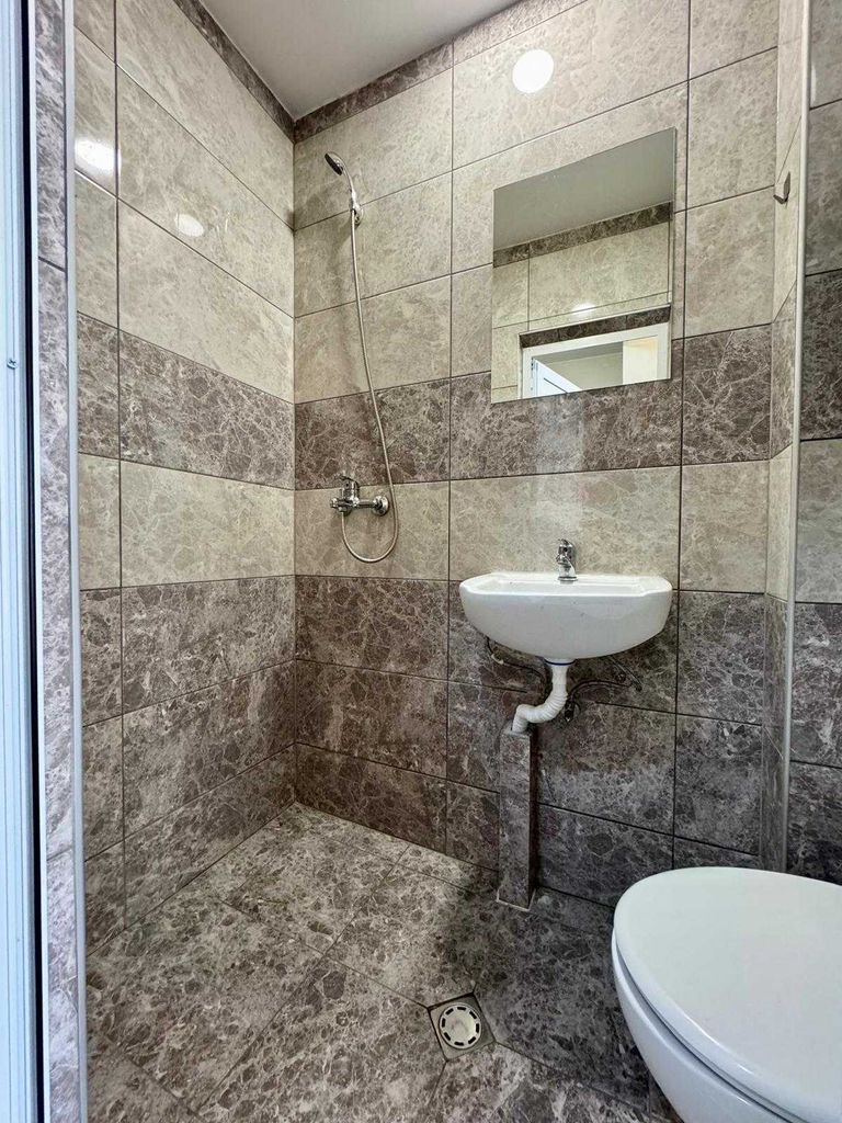 Продава се Едностаен апартамент в Велико Търново, Бузлуджа - 25 кв.м за 1530 €/кв.м - Снимка #10