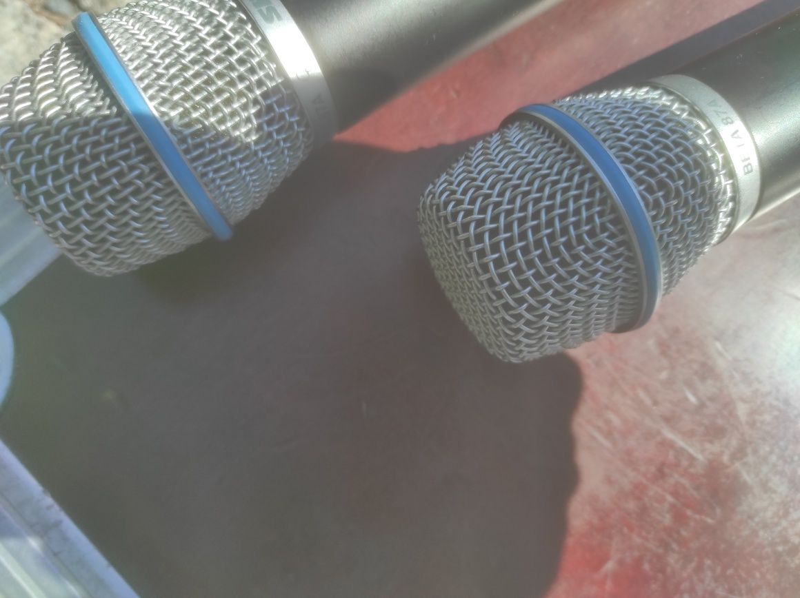 Два микрофона Shure U24D/Beta 87 A 650лв.