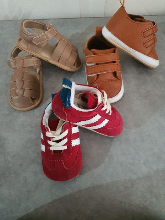 Продам обувь для малышей