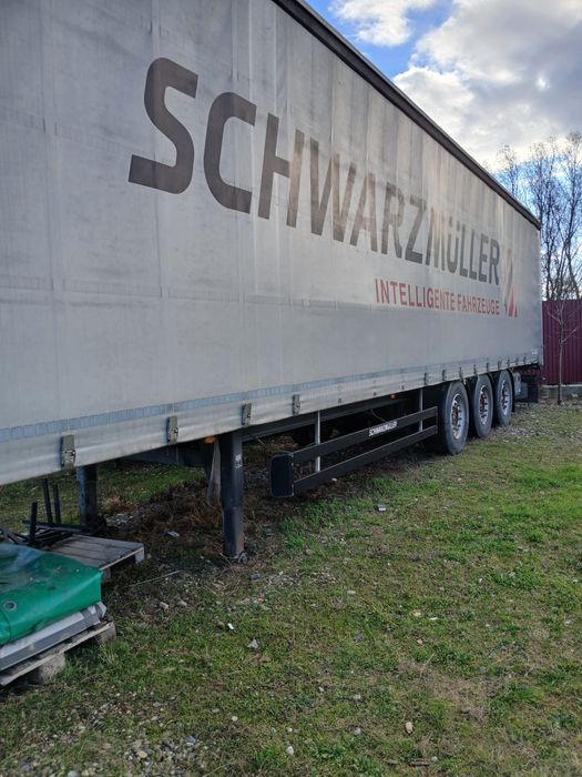 Semiremorca Schwarzmüller