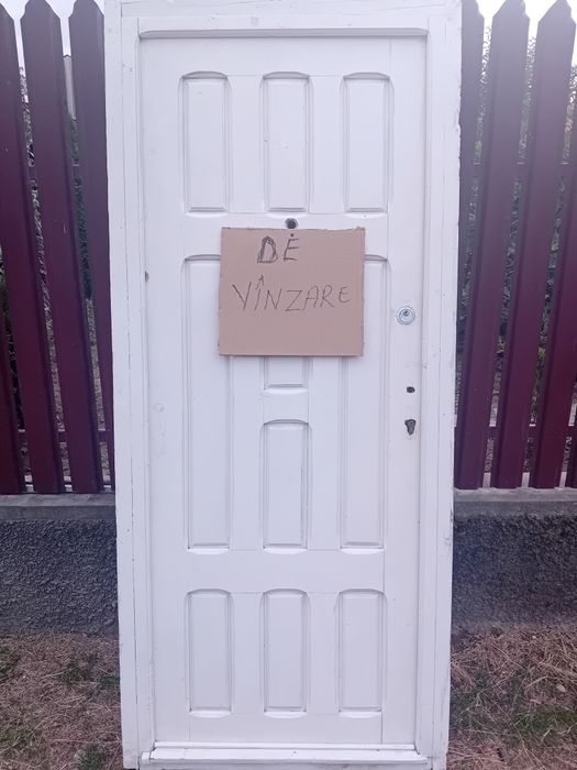Ușa lemn masiv...