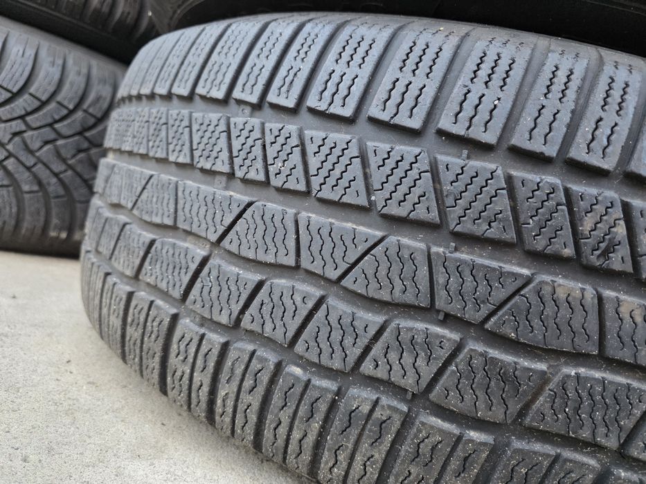 4бр Зимни гуми 255 60 18 - Continental