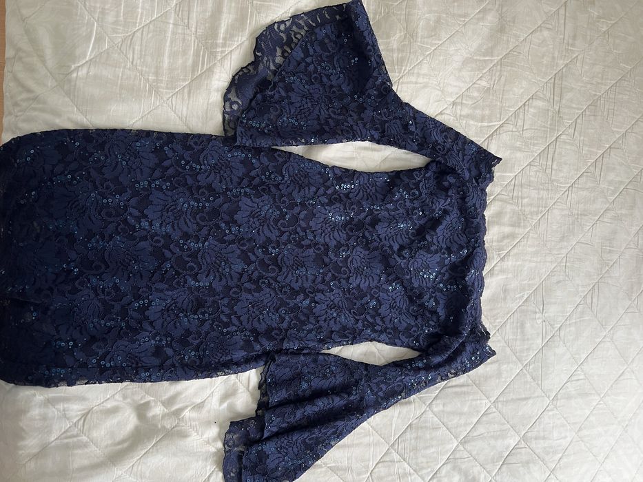 Официална рокля с дантели