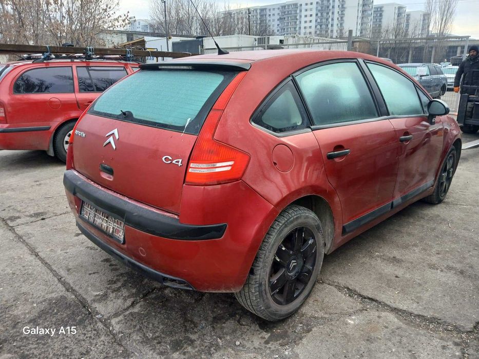 Dezmembrez Citroen C4 1.6 Benzina Din 2006-NFU