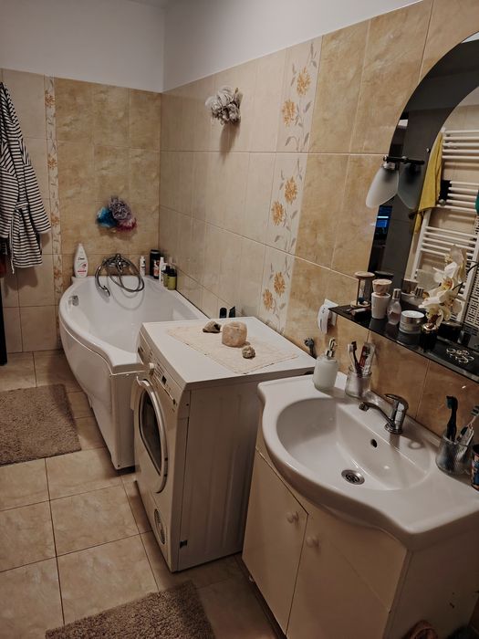 Apartament de vânzare.