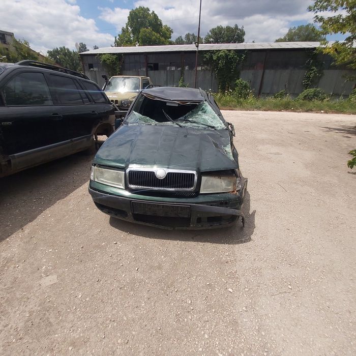 Шкода Октавия 1.9 TDI  110 к.с