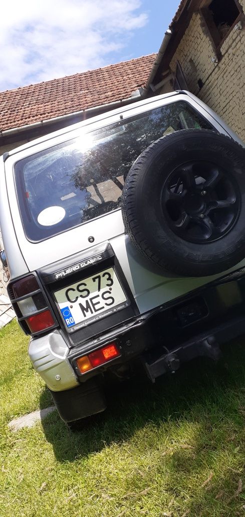 Vind Mitsubishi Pajero inscris taxe platite integral pe un