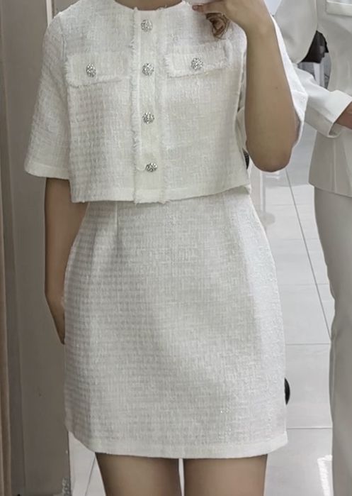 Твидовый двойка, очень красиво смотрится