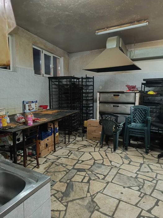 Уреди за закусвалня