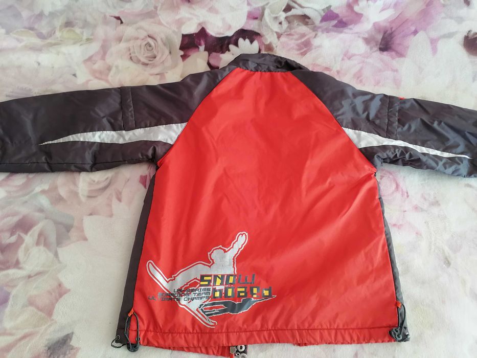 Яке за момче, като ново