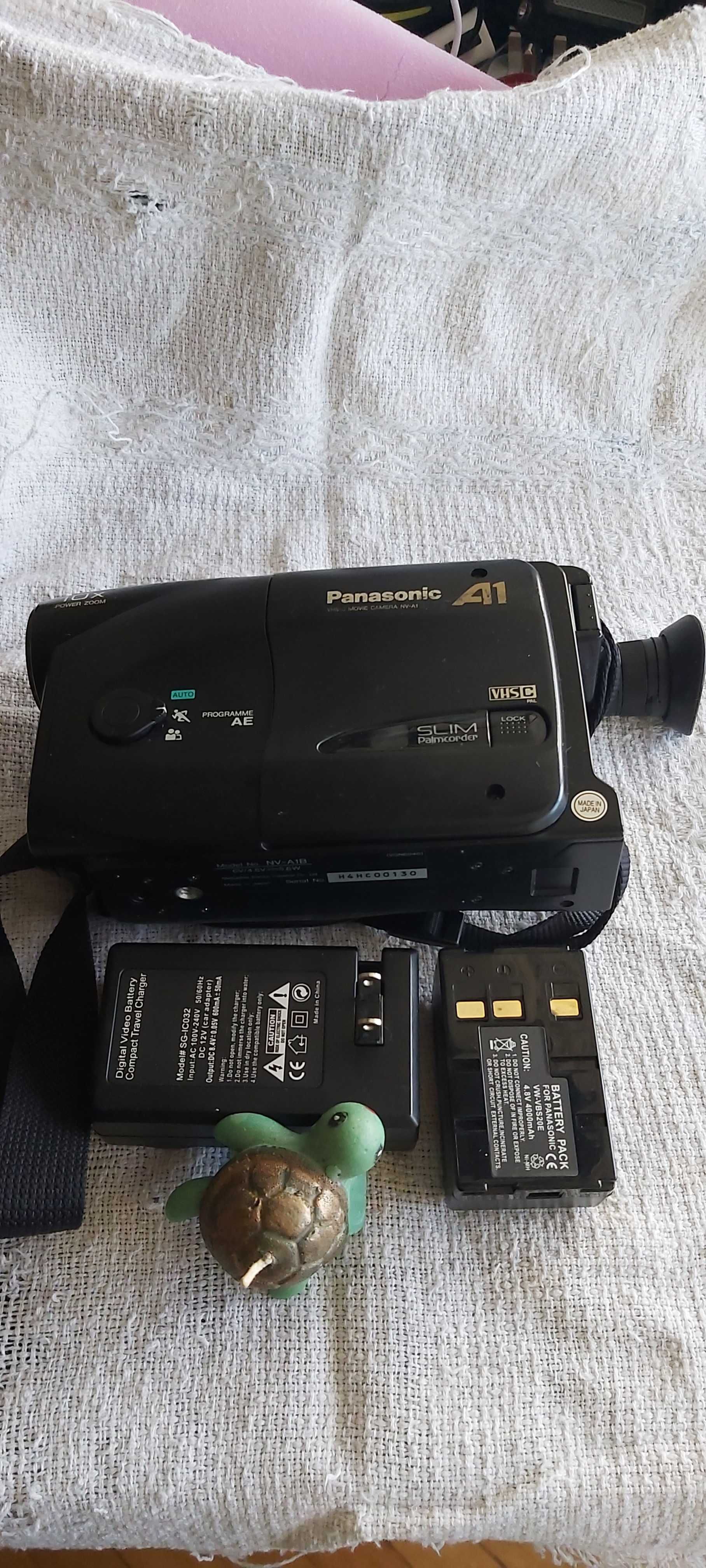 Camera filmat Panasonic vintage