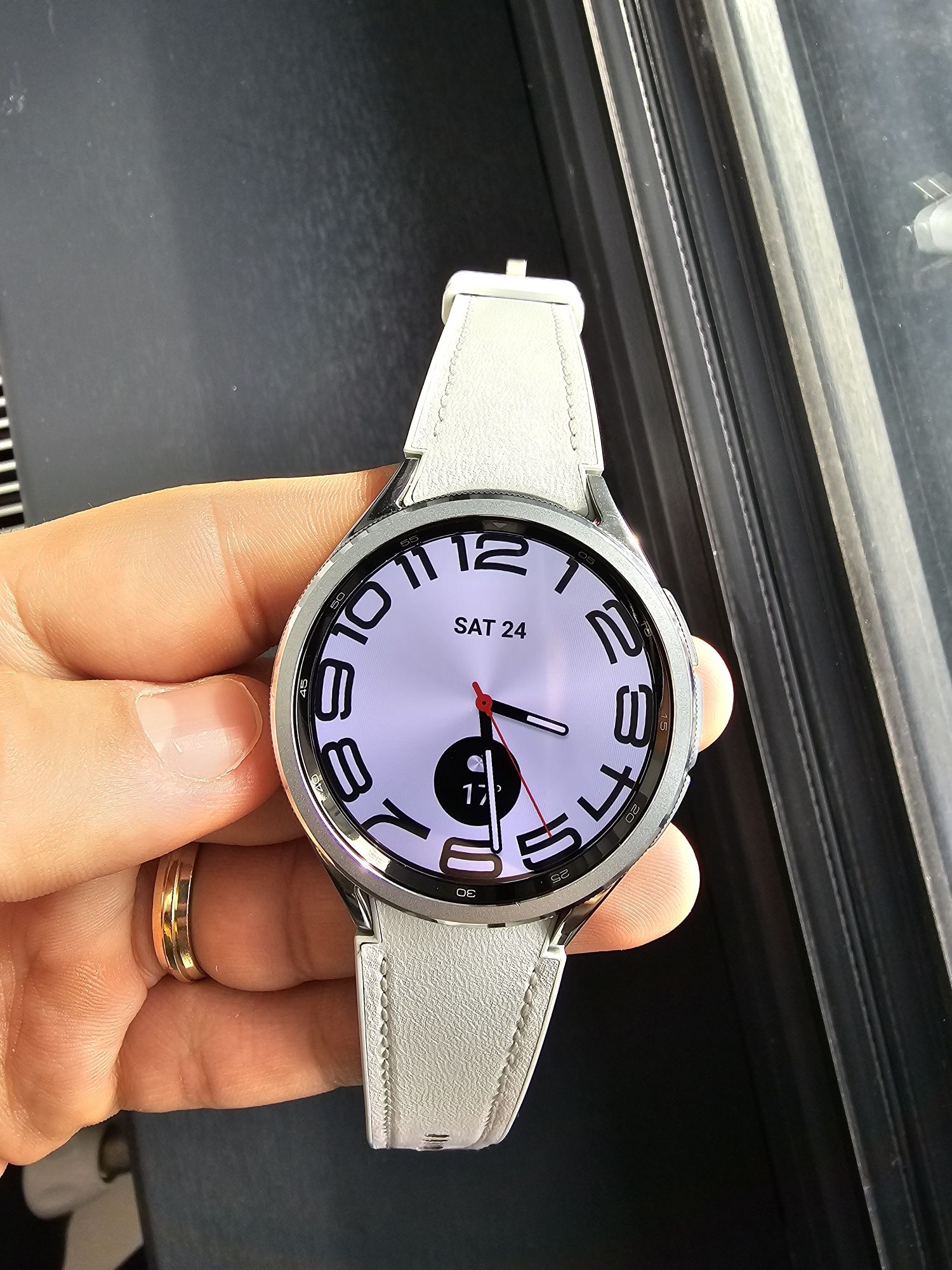 Smartwatch Galaxy Watch6 Classic 47mm Bluetooth Argintiu