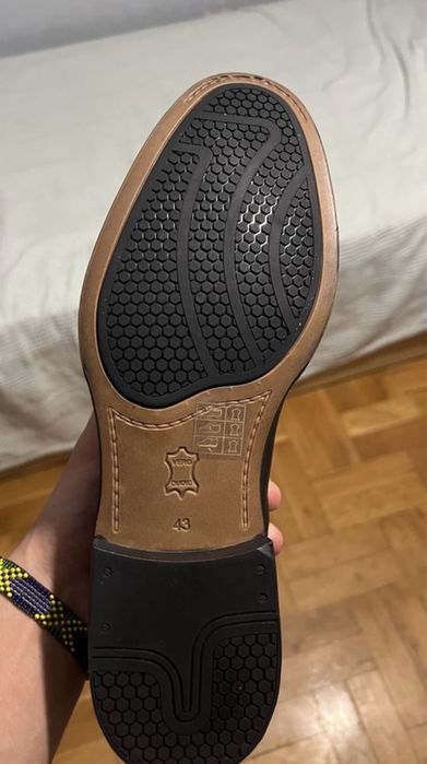 Кожени обувки мъжки