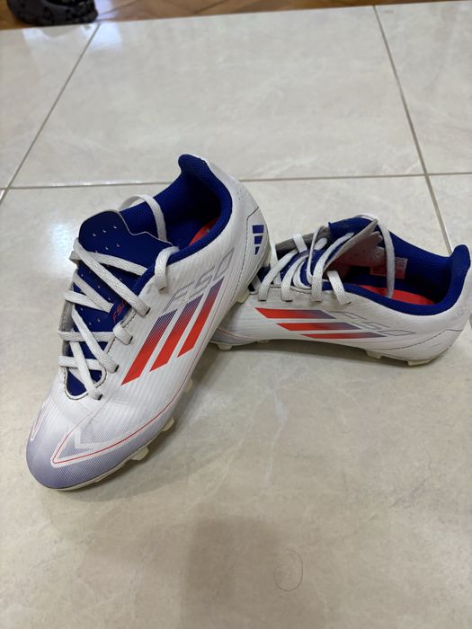 Ghete fotbal Adidas F50, marimea 35.5