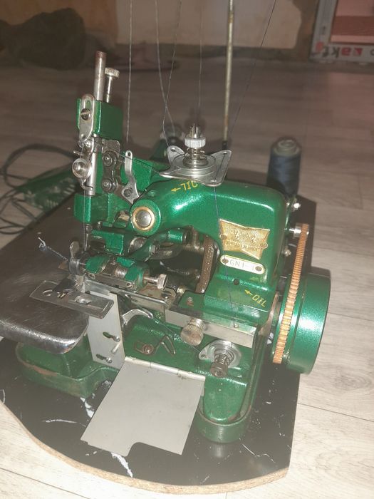 Продаётся ОВЕРЛОГ  GN 1-2 (бабочка)