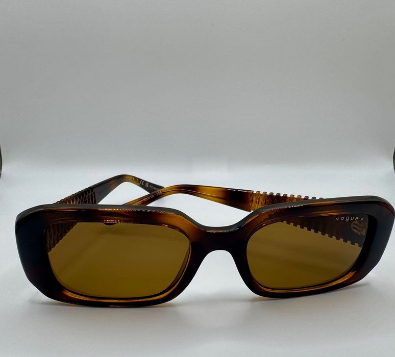 Vogue Слънчеви очила НОВИ Vogue Eyewear